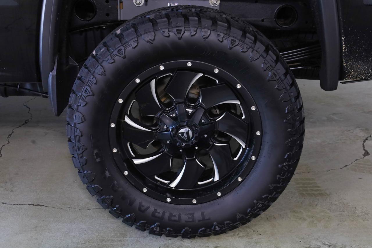 GMC Sierra 2500HD available WiFi 4WD Crew Cab 153.7" SLT 2015