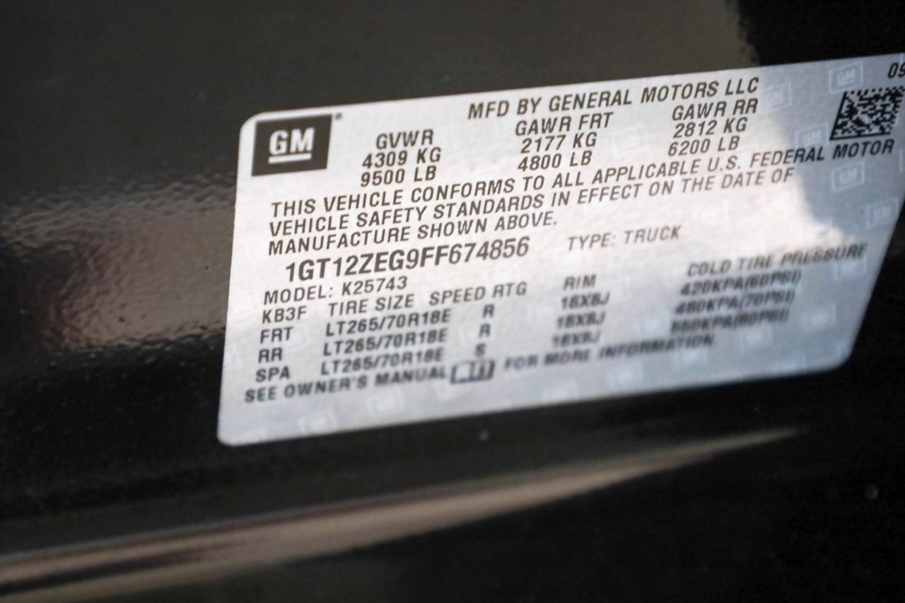 GMC Sierra 2500HD available WiFi 4WD Crew Cab 153.7" SLT 2015