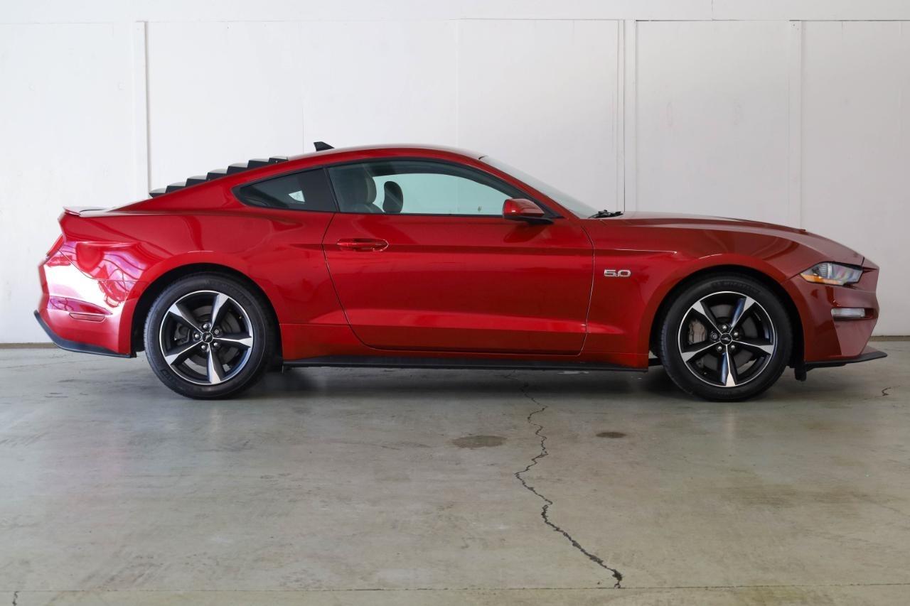 Ford Mustang GT Fastback 2020