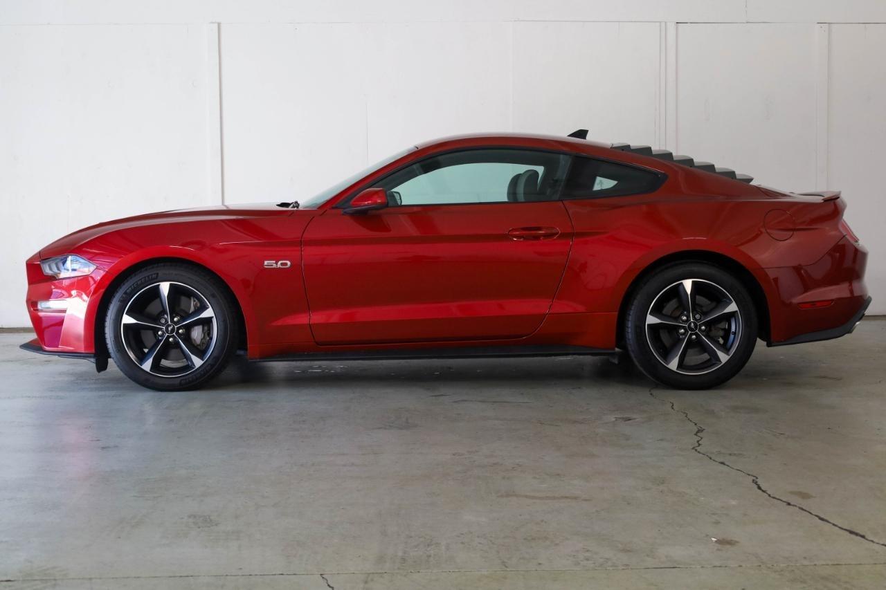 Ford Mustang GT Fastback 2020