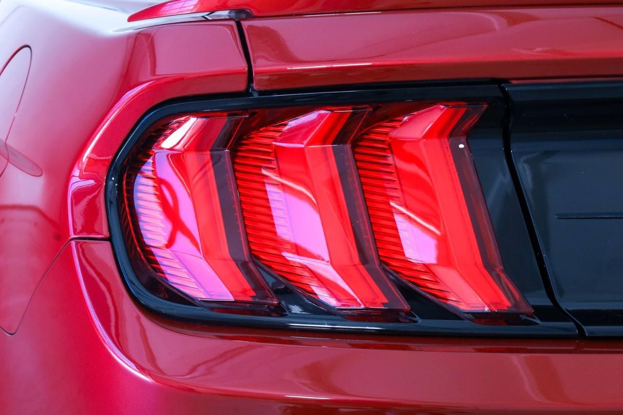 Ford Mustang GT Fastback 2020