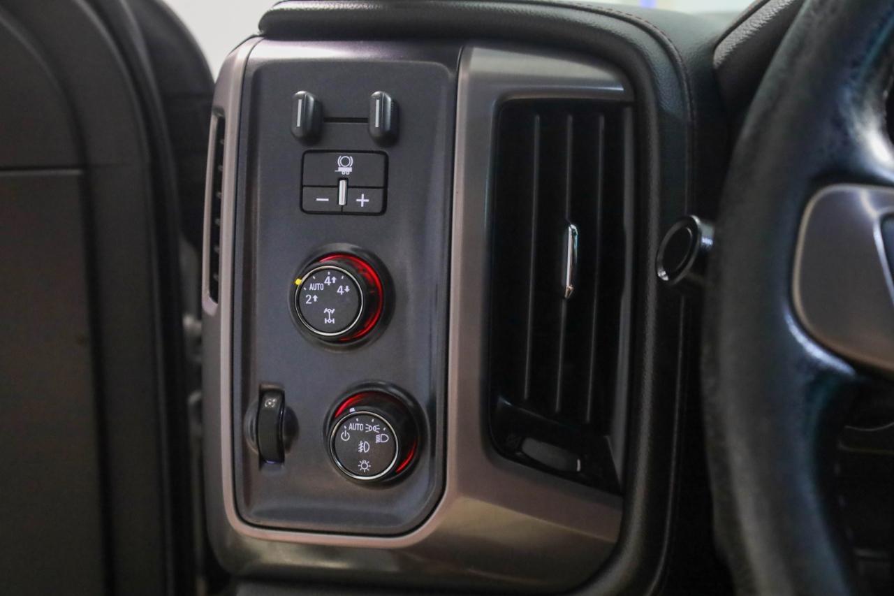 GMC Sierra 1500 4WD Crew Cab 143.5" SLT 2014