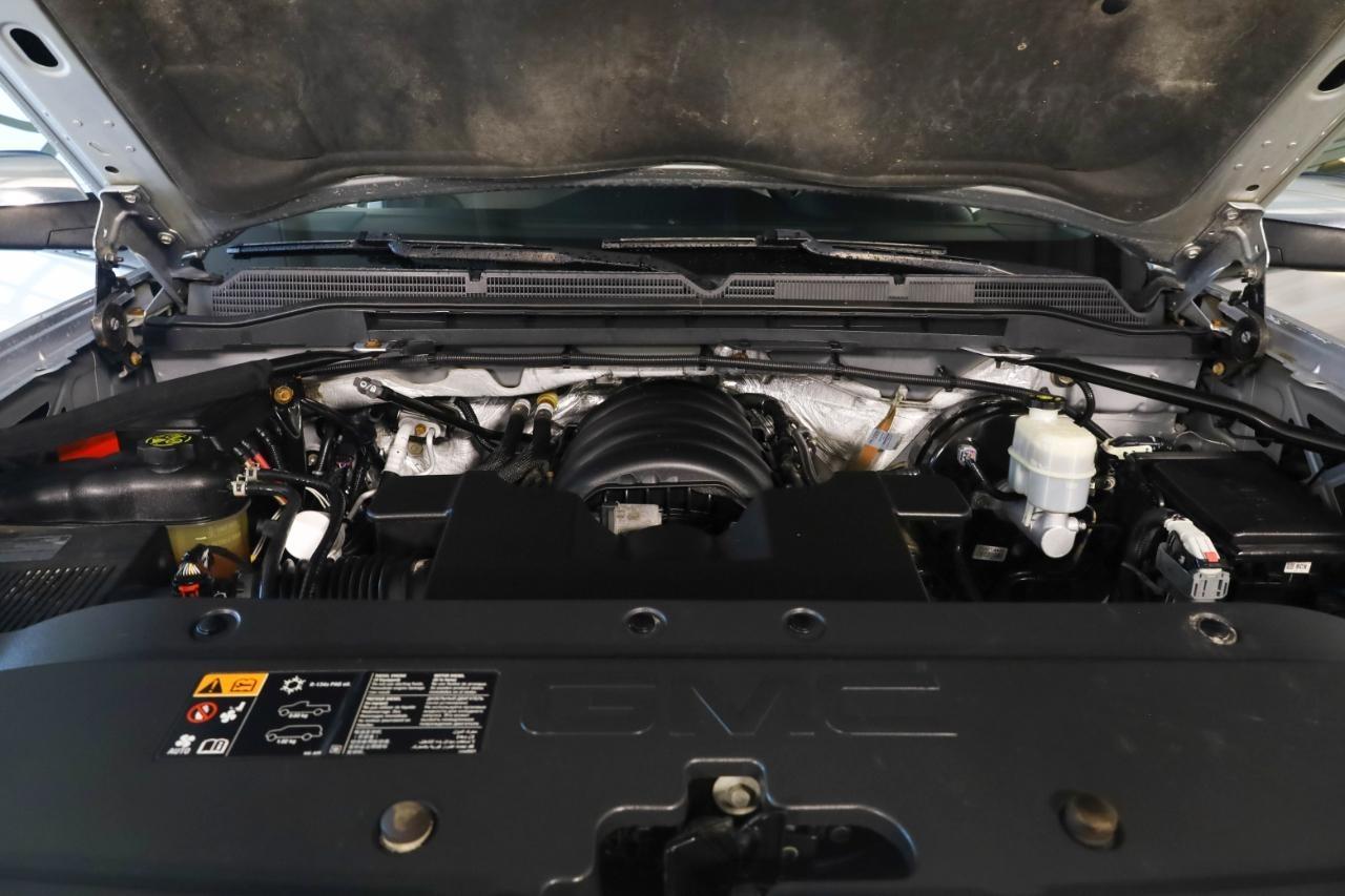GMC Sierra 1500 4WD Crew Cab 143.5" SLT 2014