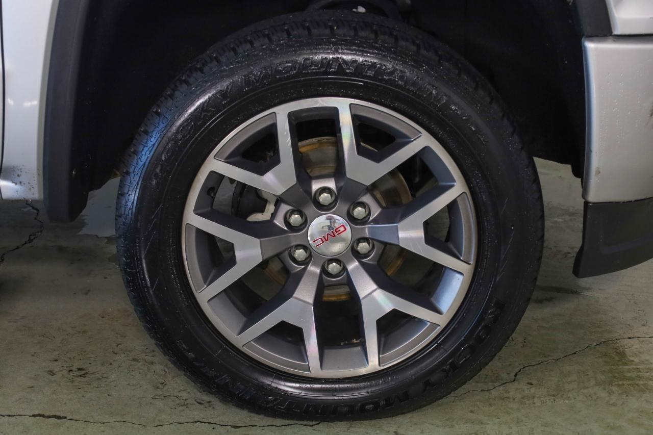 GMC Sierra 1500 4WD Crew Cab 143.5" SLT 2014