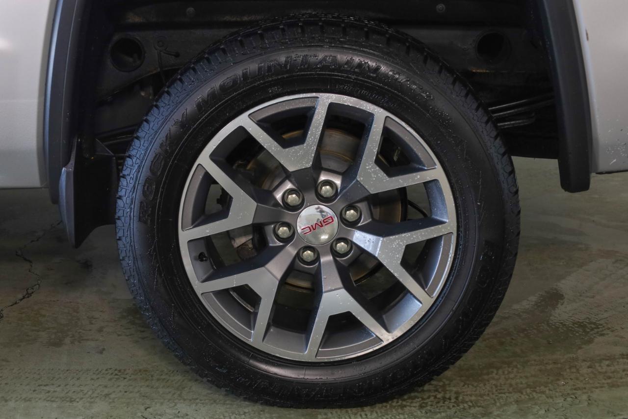 GMC Sierra 1500 4WD Crew Cab 143.5" SLT 2014