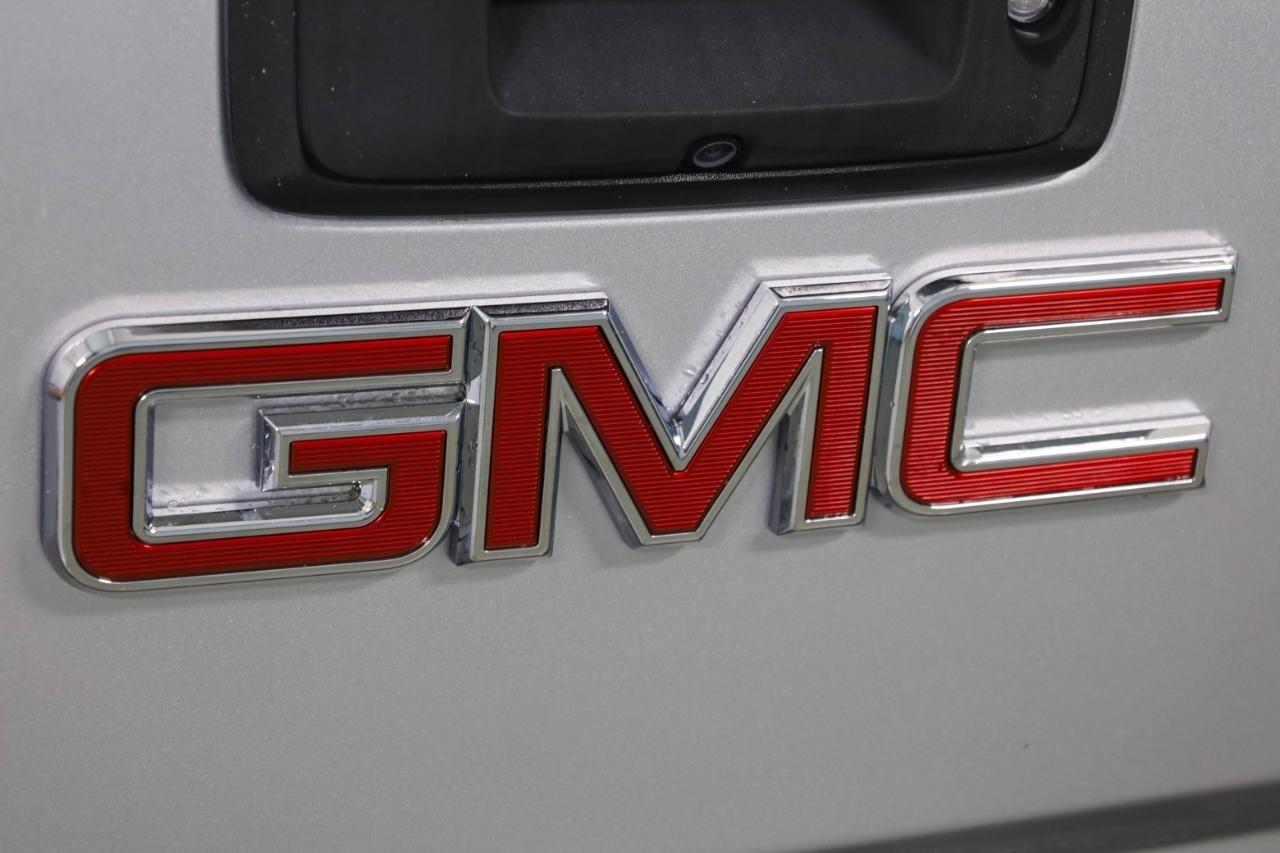 GMC Sierra 1500 4WD Crew Cab 143.5" SLT 2014