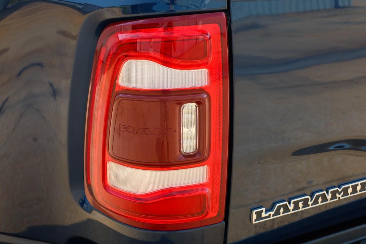 RAM 3500 Laramie 4x4 Crew Cab 8' Box 2024