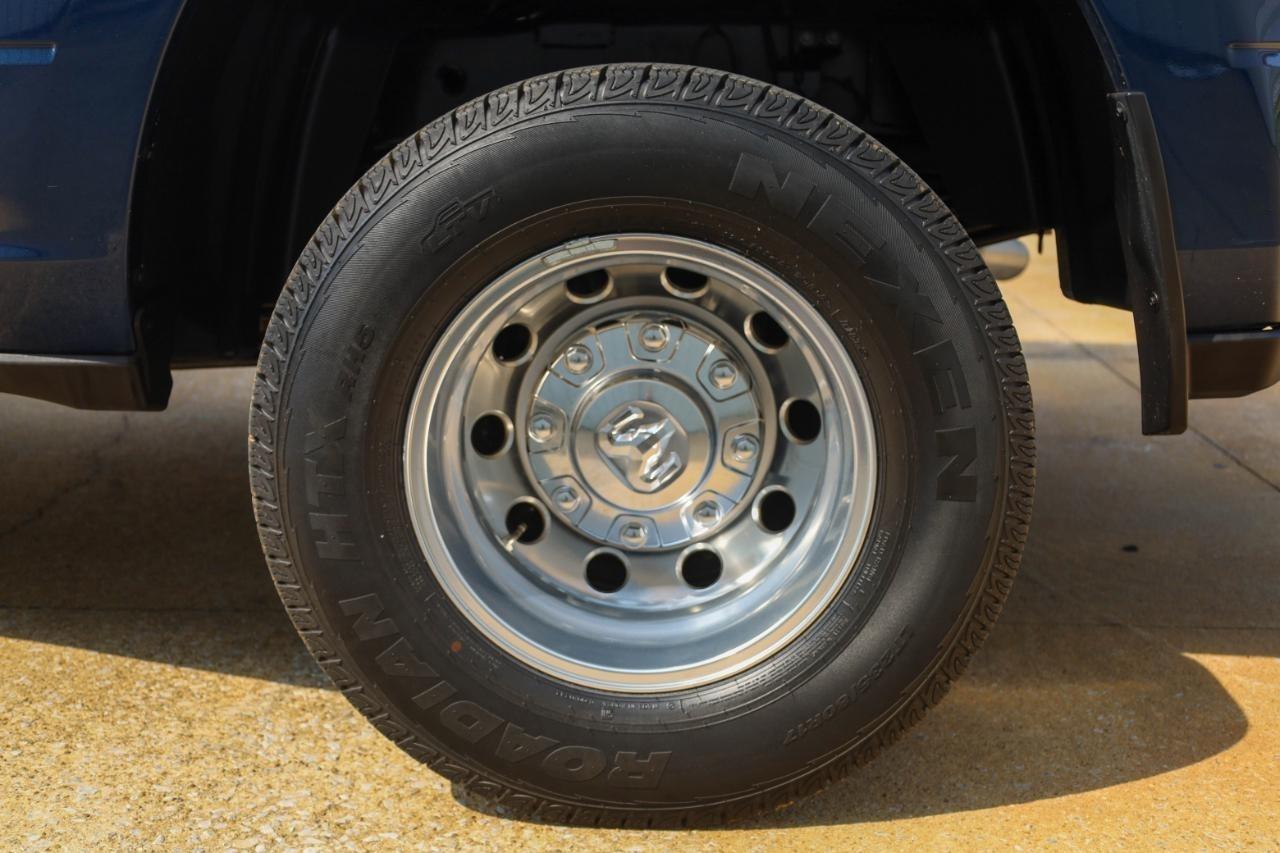 RAM 3500 Laramie 4x4 Crew Cab 8' Box 2024
