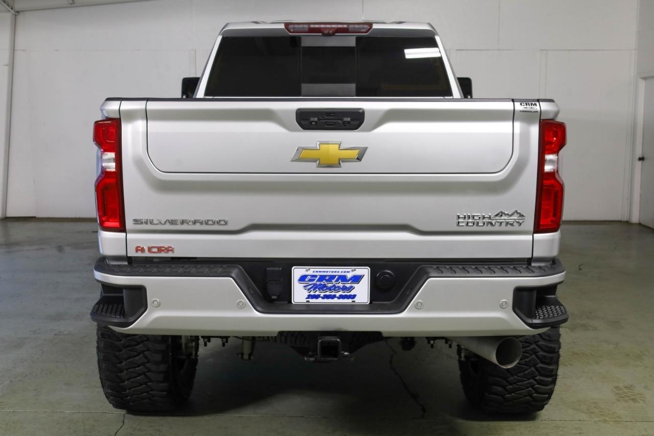 Chevrolet Silverado 2500HD 4WD Crew Cab 159" High Country 2022