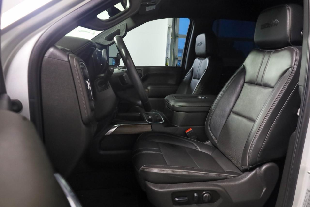 Chevrolet Silverado 2500HD 4WD Crew Cab 159" High Country 2022