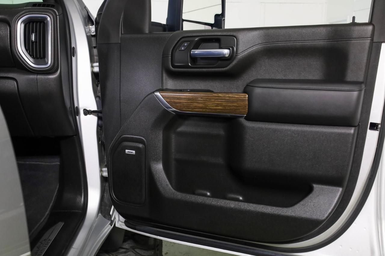 Chevrolet Silverado 2500HD 4WD Crew Cab 159" High Country 2022
