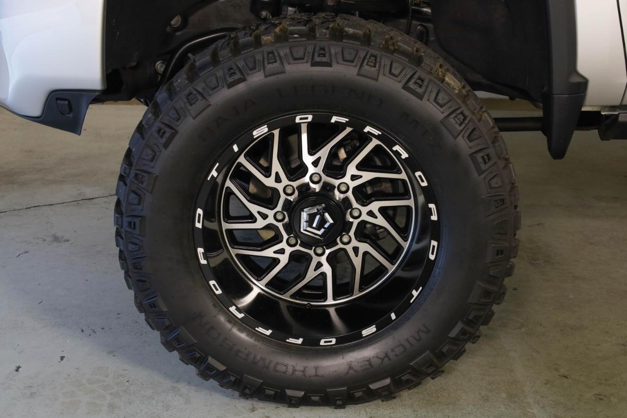 Chevrolet Silverado 2500HD 4WD Crew Cab 159" High Country 2022