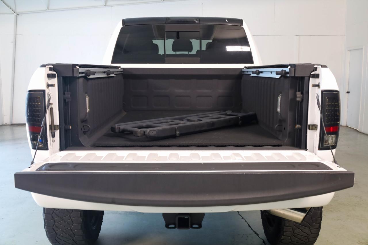 RAM 2500 Limited 4x4 Mega Cab 6'4" Box 2017