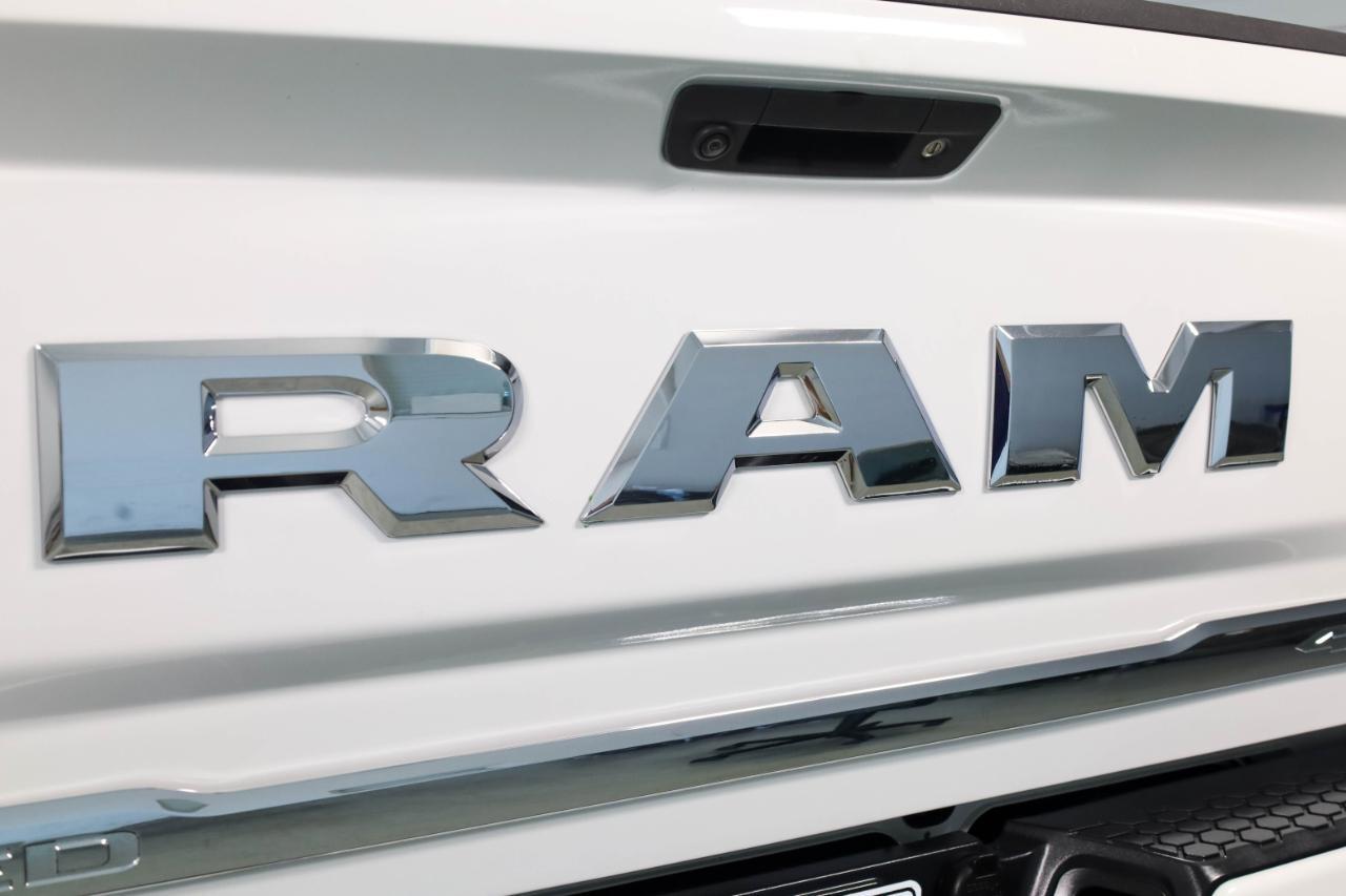 RAM 2500 Limited 4x4 Mega Cab 6'4" Box 2017