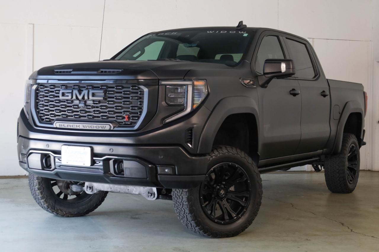 GMC Sierra 1500 4WD Crew Cab 147" AT4 2023