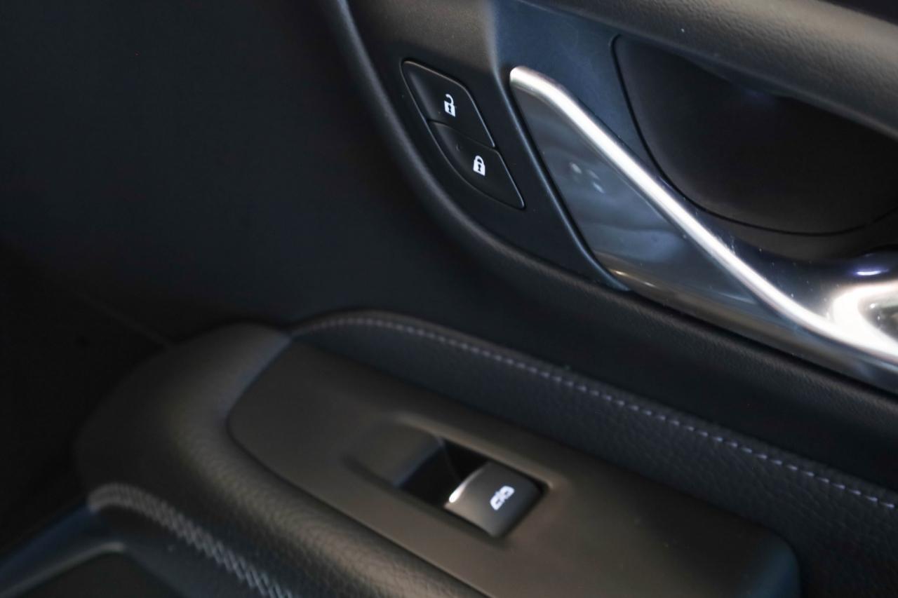GMC Yukon XL 2WD 4dr Denali 2021