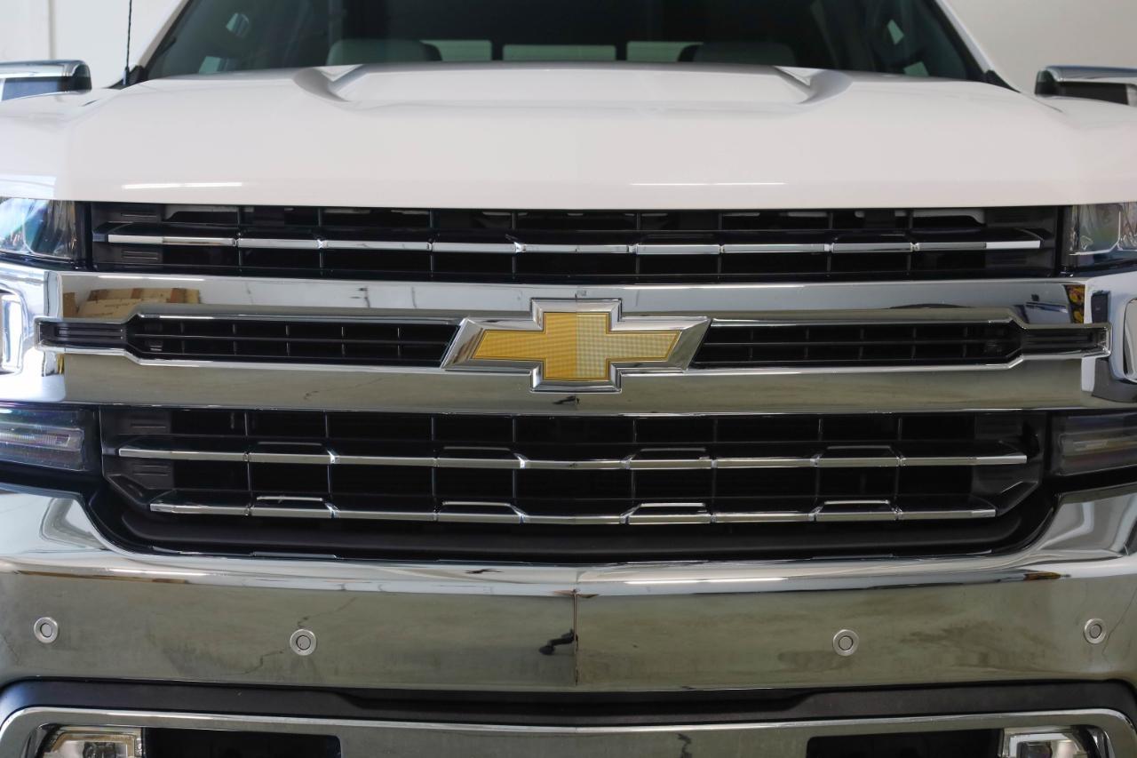 Chevrolet Silverado 1500 LTD 4WD Crew Cab 147" LTZ 2022