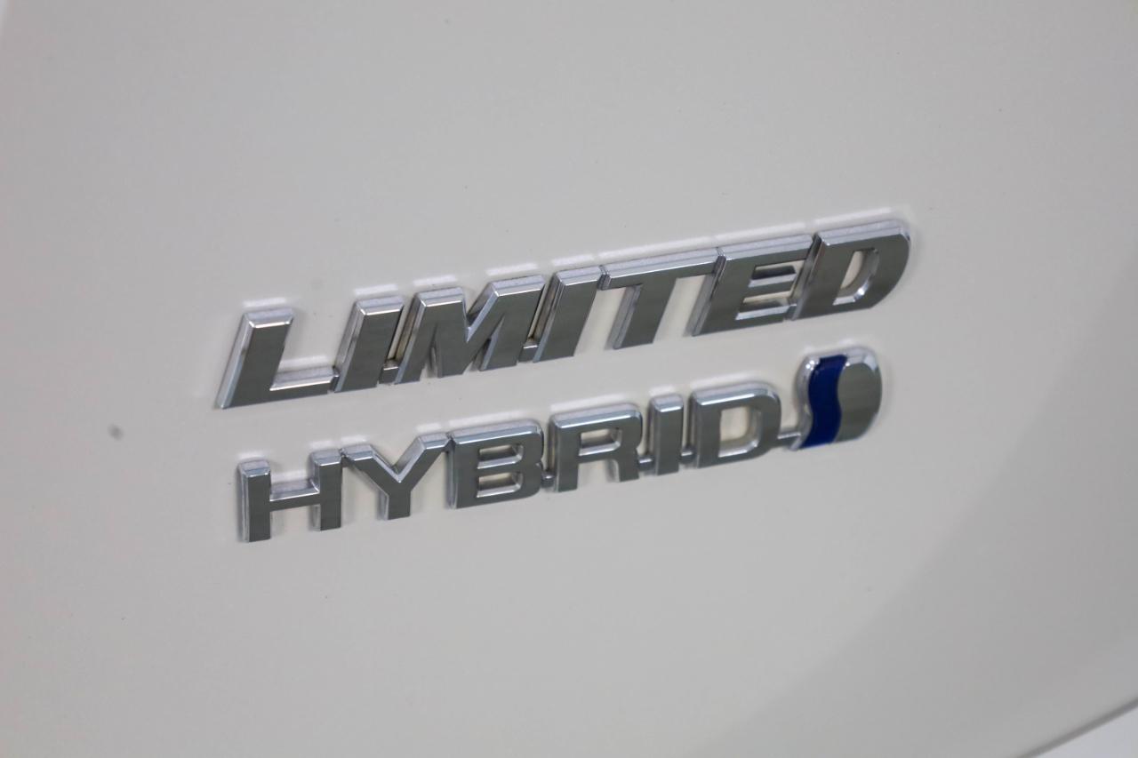 Toyota RAV4 Hybrid Limited AWD (Natl) 2017