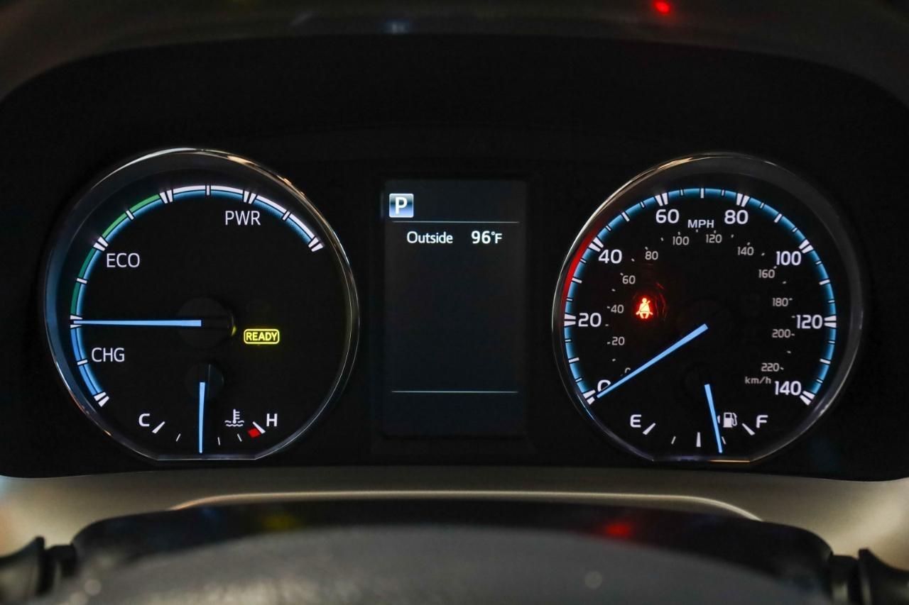 Toyota RAV4 Hybrid Limited AWD (Natl) 2017