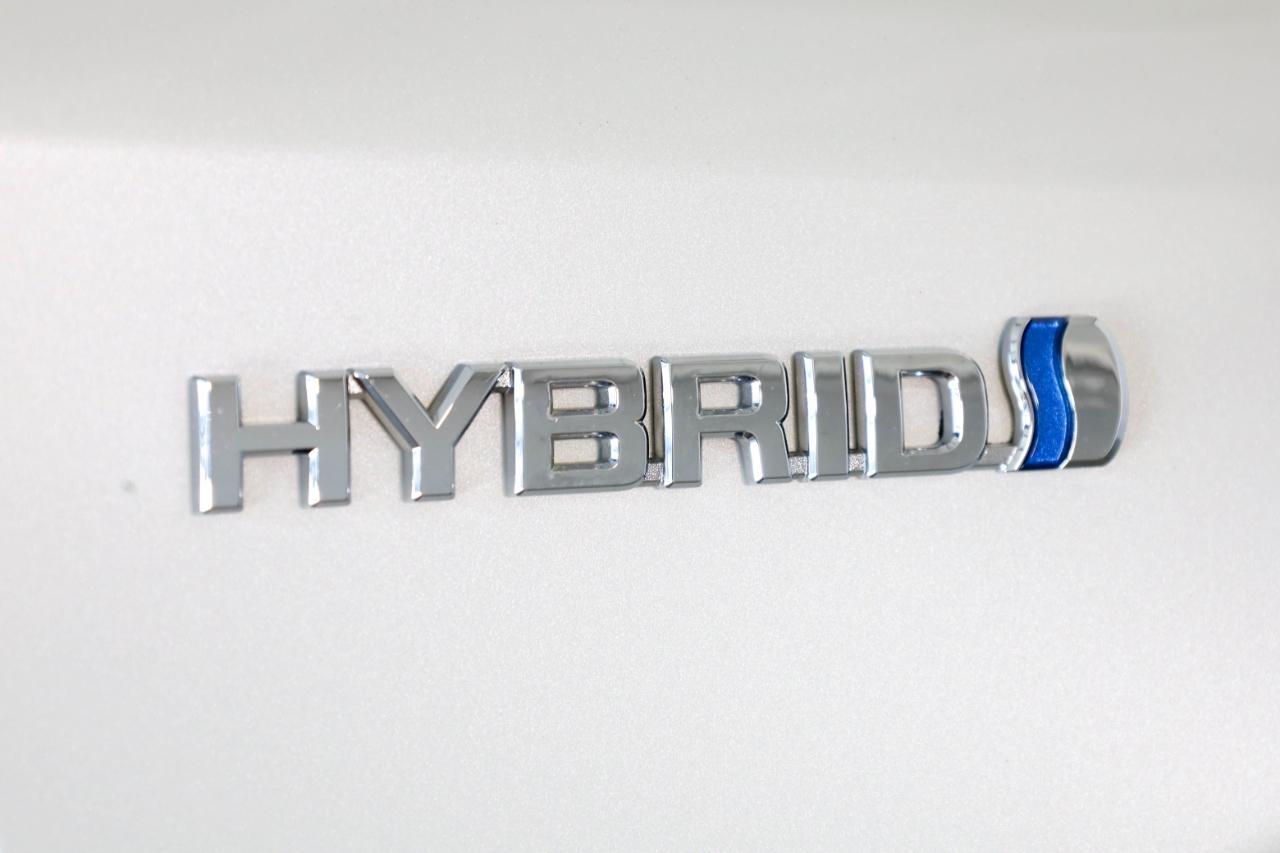 Toyota RAV4 Hybrid Limited AWD (Natl) 2017