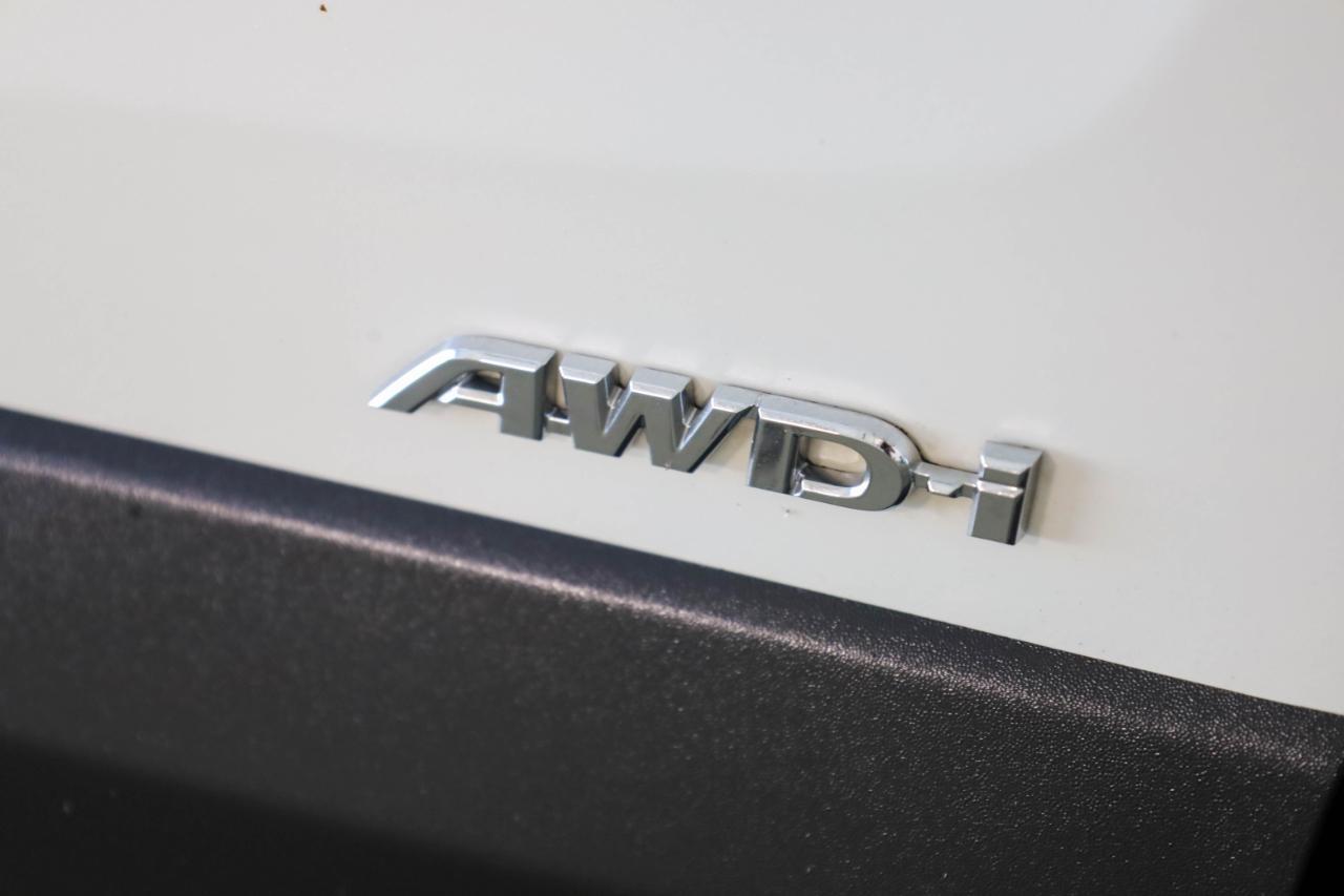 Toyota RAV4 Hybrid Limited AWD (Natl) 2017