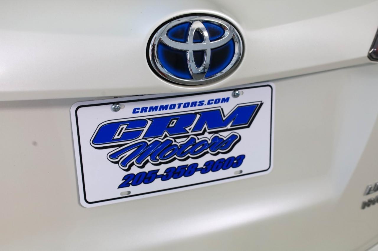 Toyota RAV4 Hybrid Limited AWD (Natl) 2017