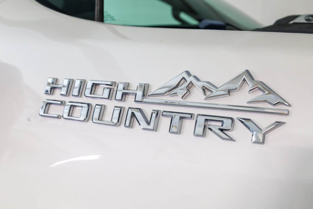 Chevrolet Silverado 3500HD 4WD Crew Cab 159" High Country 2021