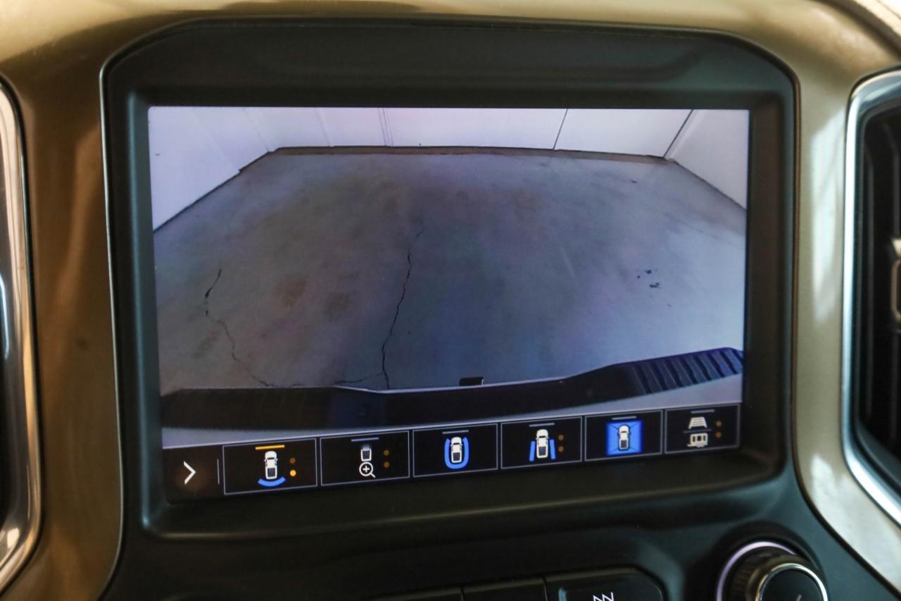 Chevrolet Silverado 3500HD 4WD Crew Cab 159" High Country 2021