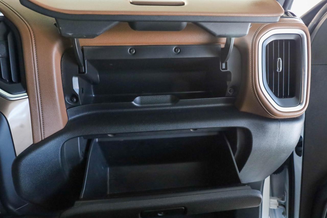 Chevrolet Silverado 3500HD 4WD Crew Cab 159" High Country 2021