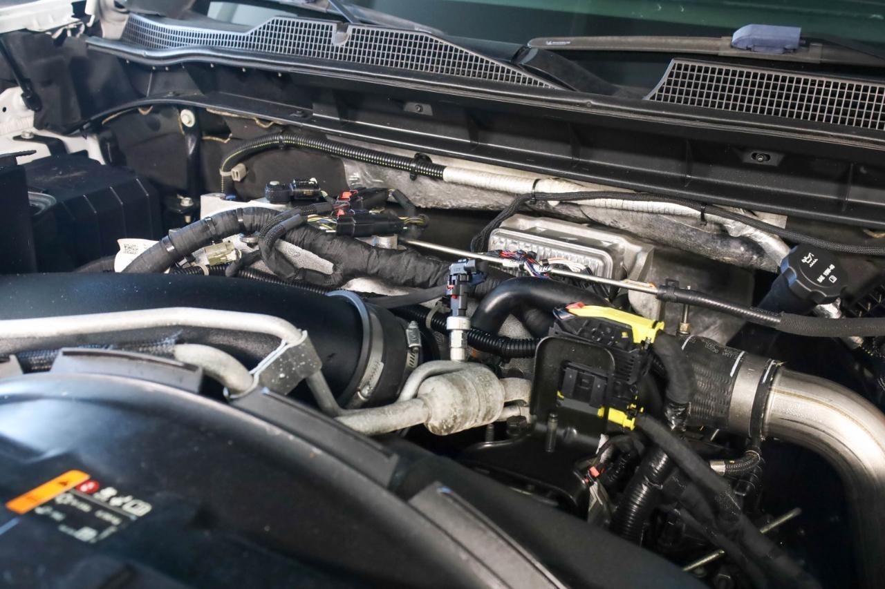 Chevrolet Silverado 3500HD 4WD Crew Cab 159" High Country 2021