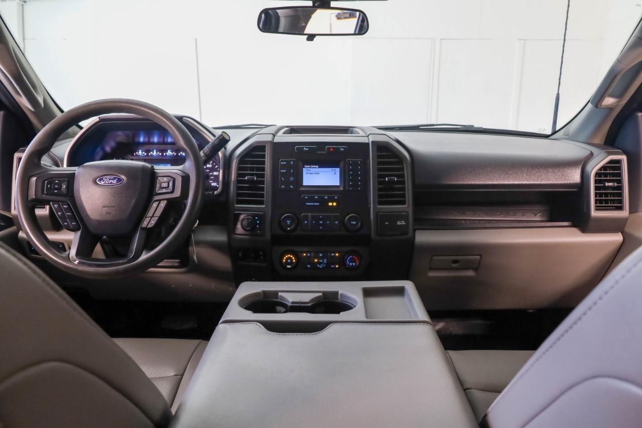 Ford Super Duty F-250 SRW King Ranch 4WD Crew Cab 8' Box 2022