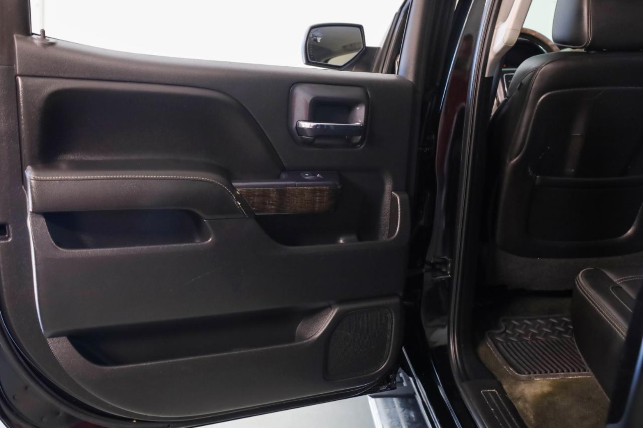 GMC Sierra 2500HD 4WD Crew Cab 153.7" Denali 2015