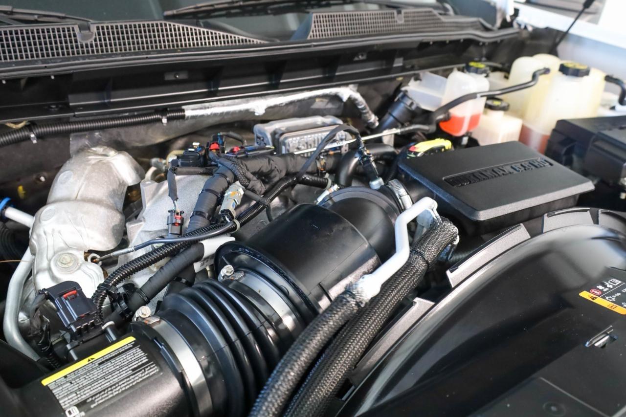 Chevrolet Silverado 2500HD 4WD Crew Cab 159" LT 2023