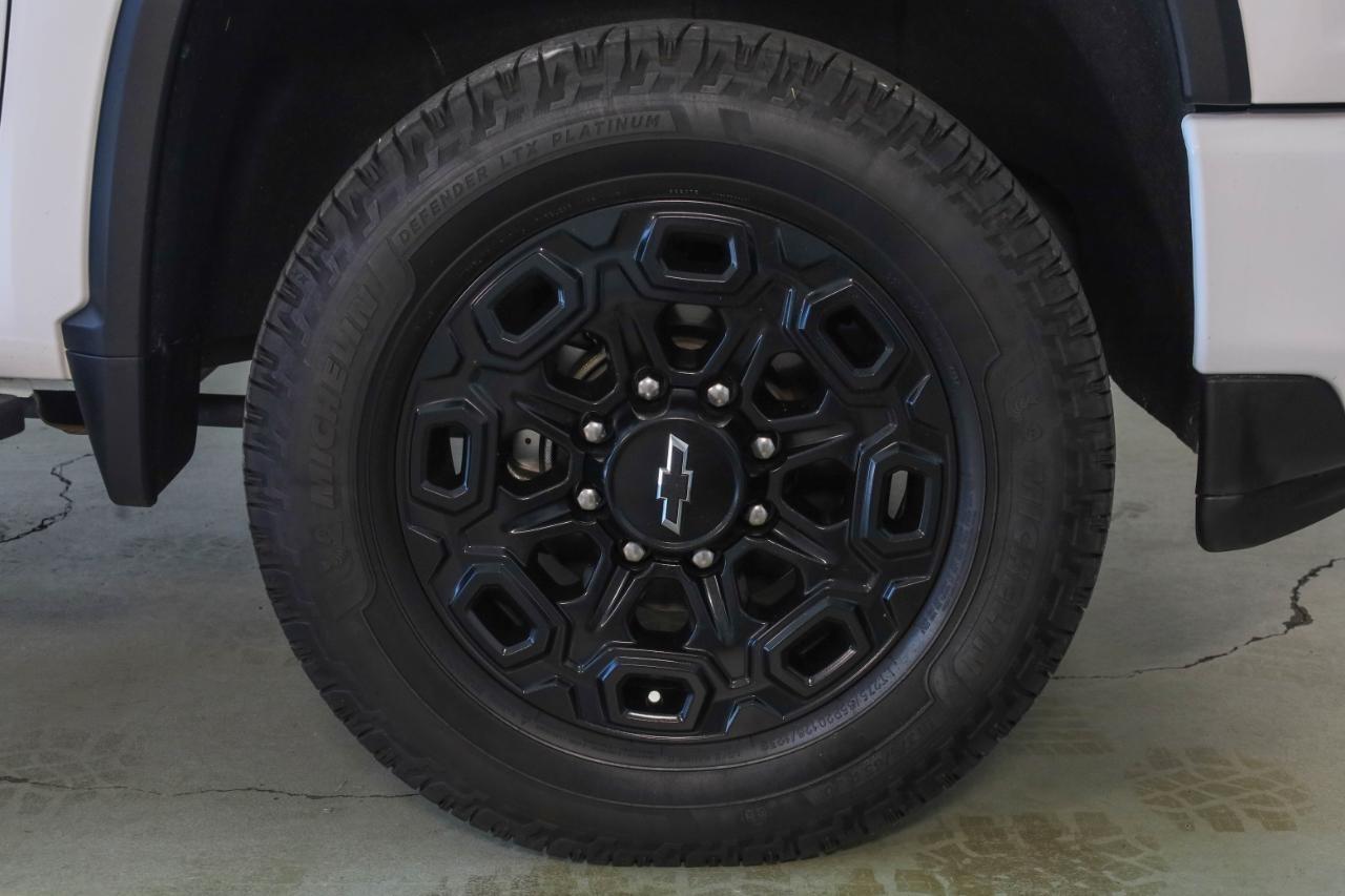Chevrolet Silverado 2500HD 4WD Crew Cab 159" LT 2023