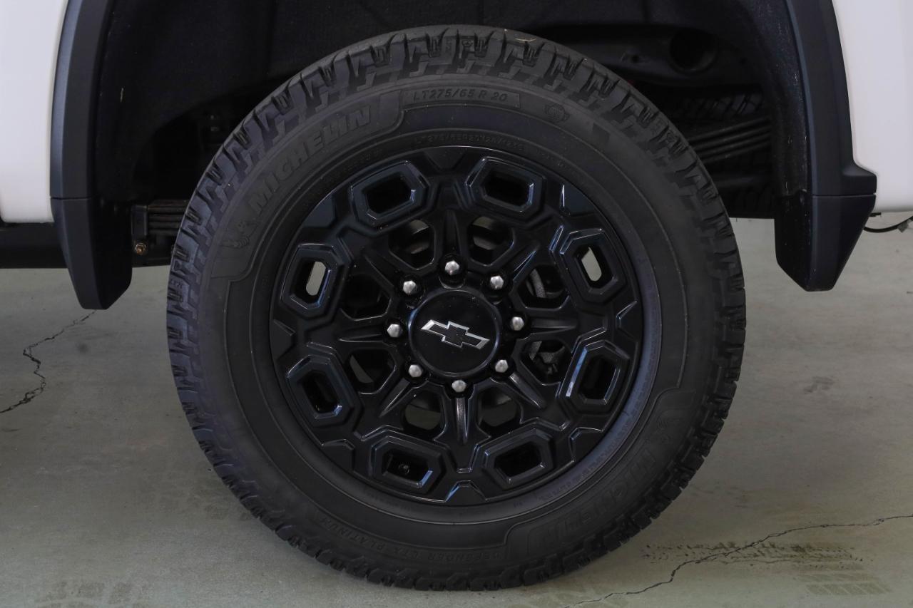 Chevrolet Silverado 2500HD 4WD Crew Cab 159" LT 2023