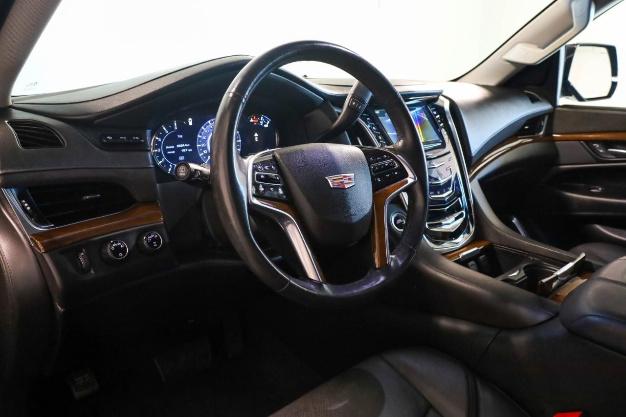 Cadillac Escalade 4WD 4dr Luxury 2020