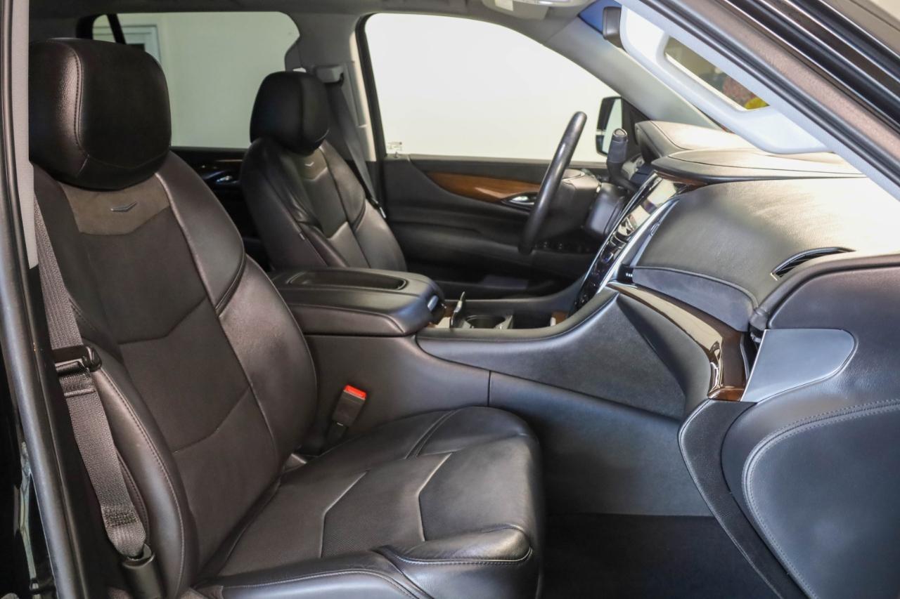 Cadillac Escalade 4WD 4dr Luxury 2020