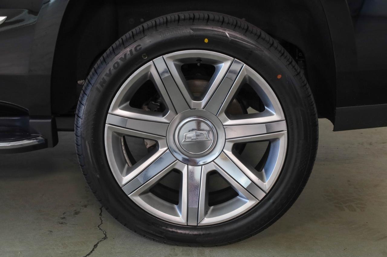Cadillac Escalade 4WD 4dr Luxury 2020