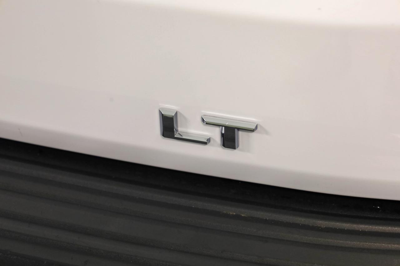 Chevrolet Tahoe 4WD 4dr LT 2021