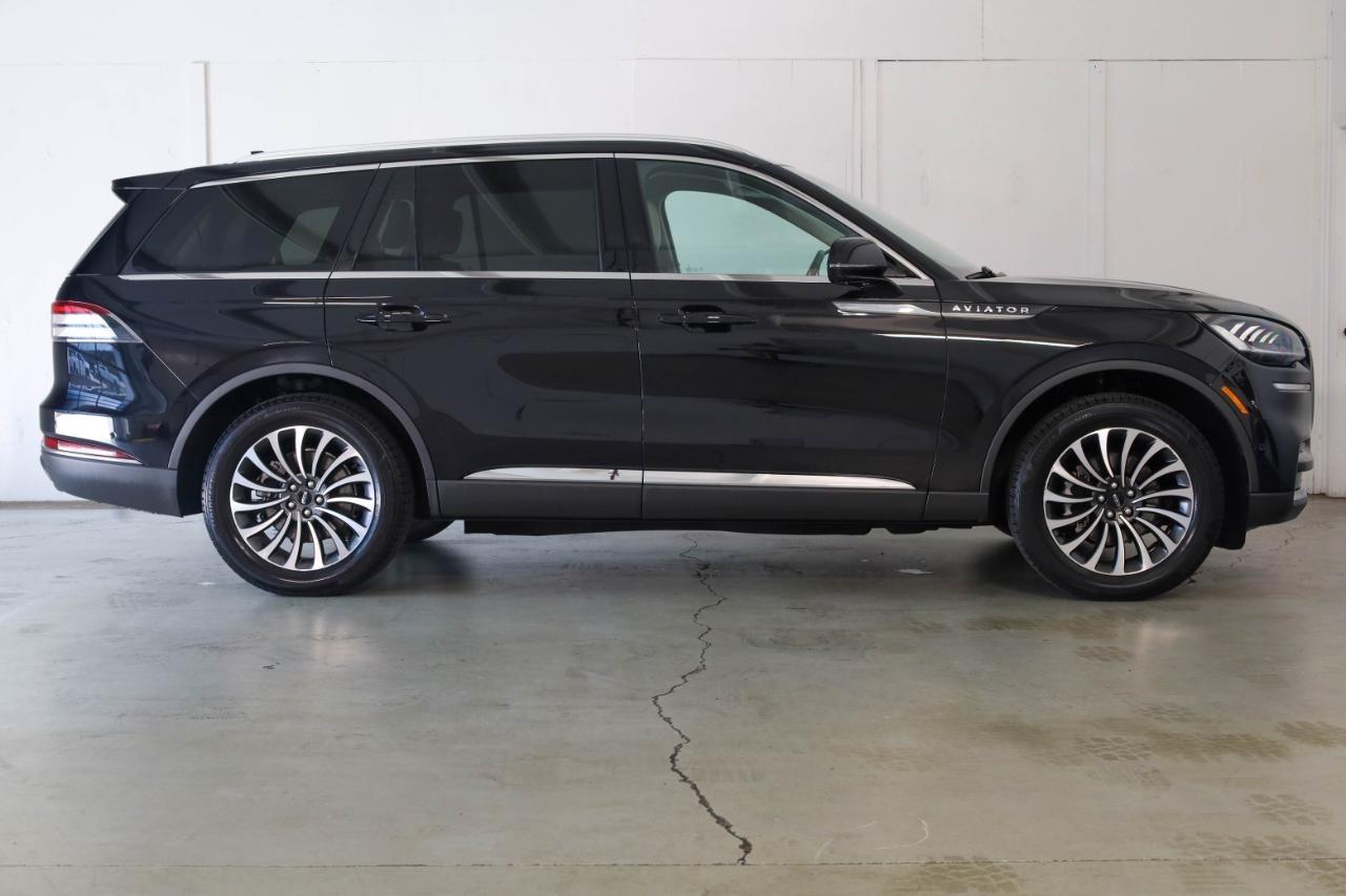 Lincoln Aviator Reserve AWD 2022