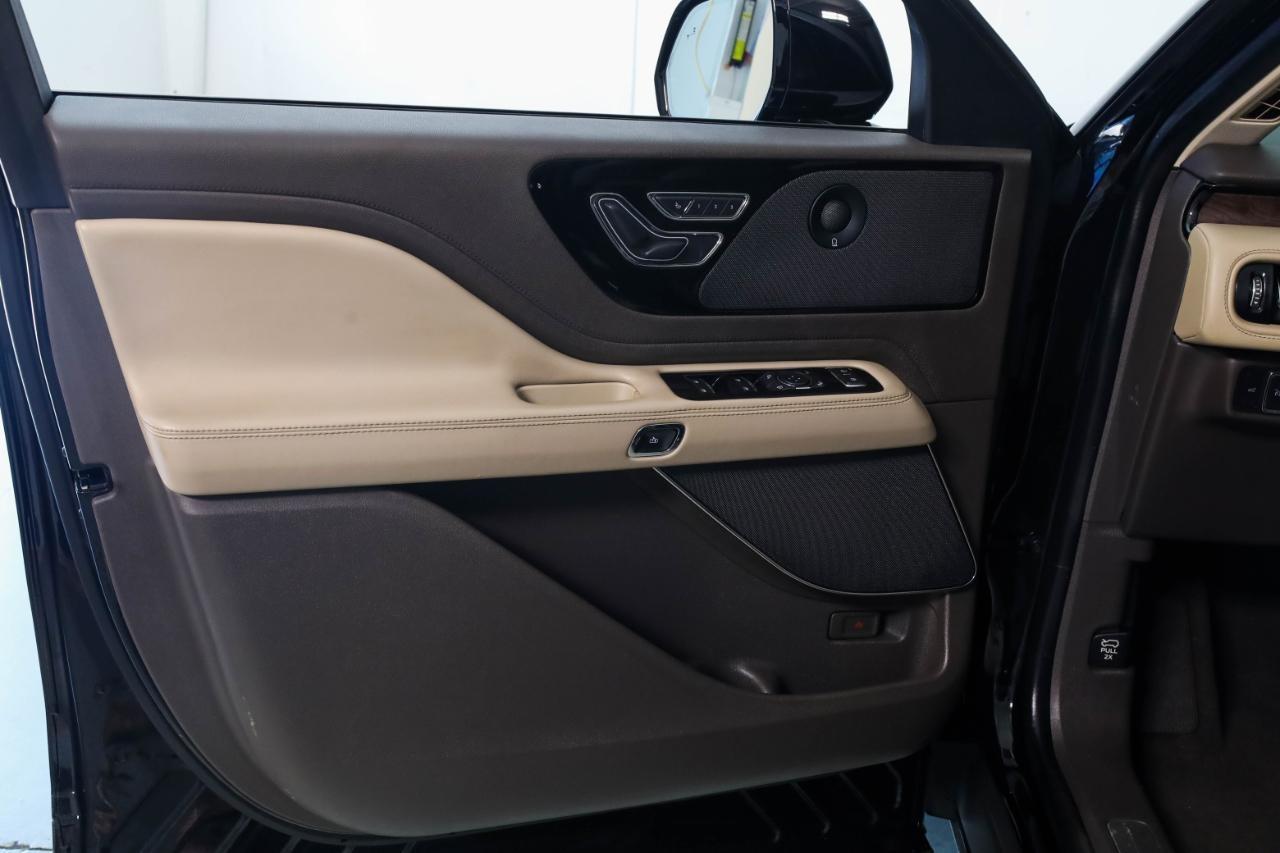 Lincoln Aviator Reserve AWD 2022