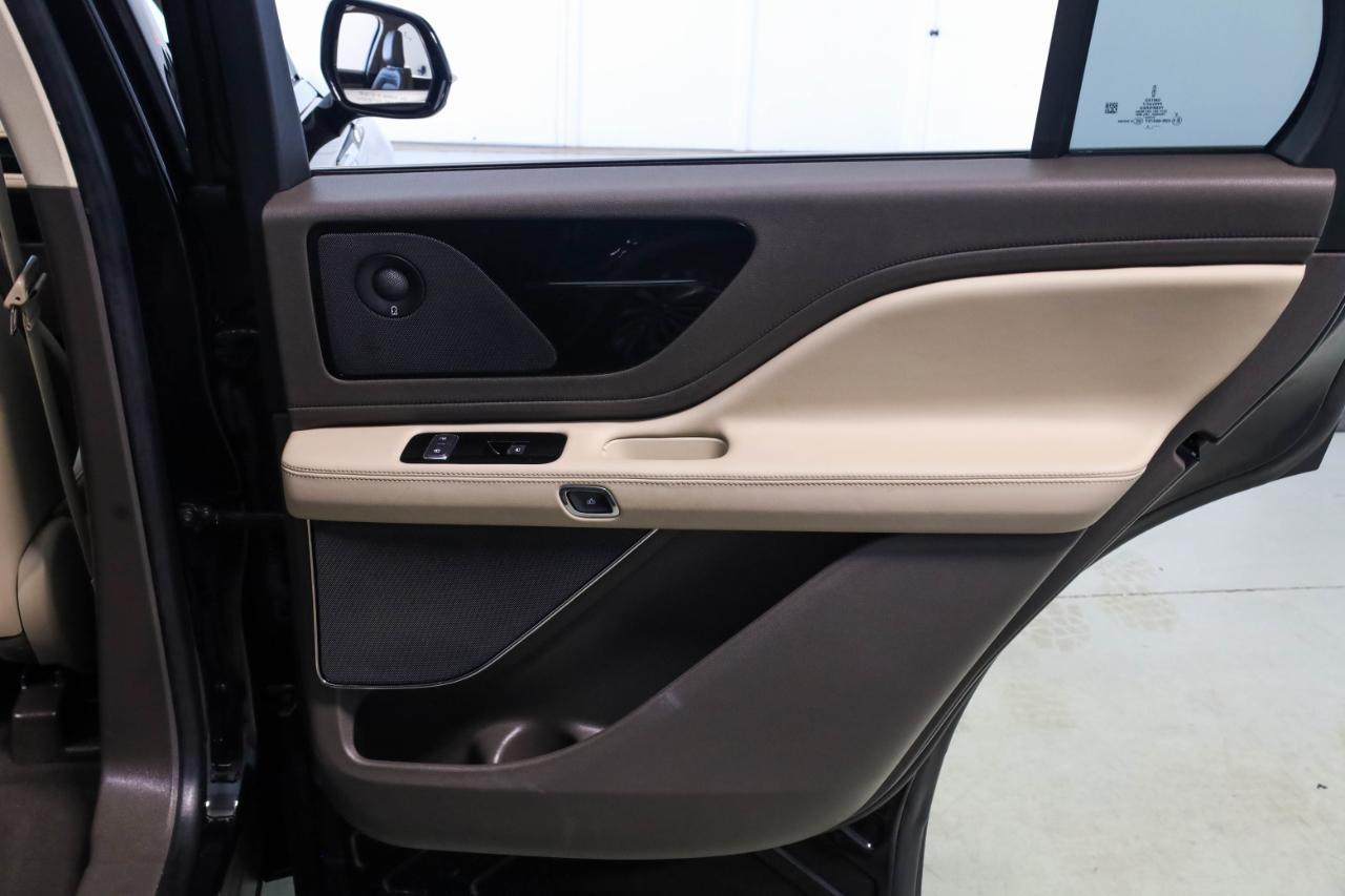 Lincoln Aviator Reserve AWD 2022