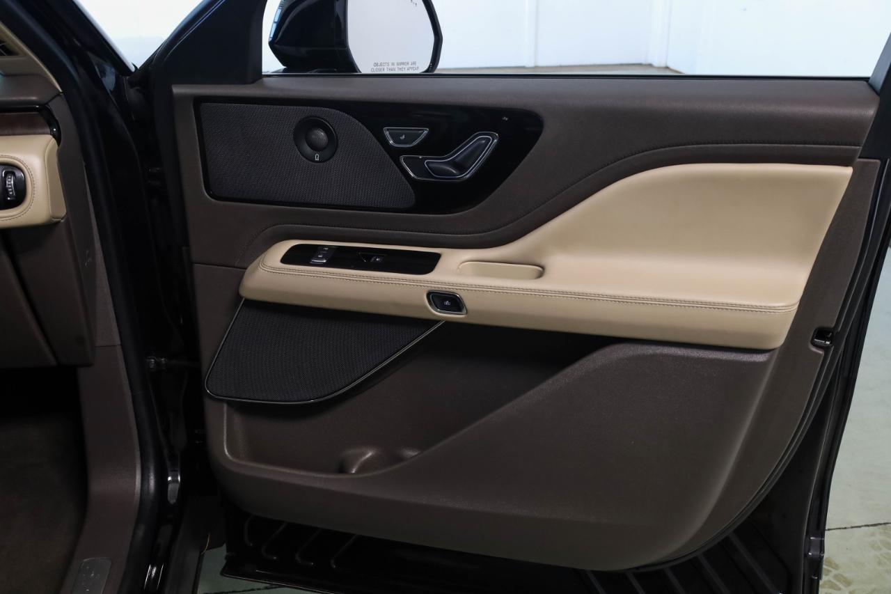Lincoln Aviator Reserve AWD 2022