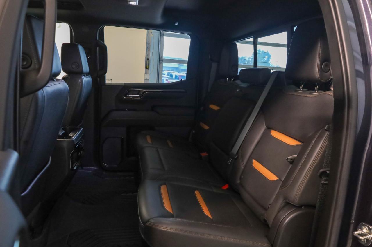GMC Sierra 1500 4WD Crew Cab 147" AT4 2022