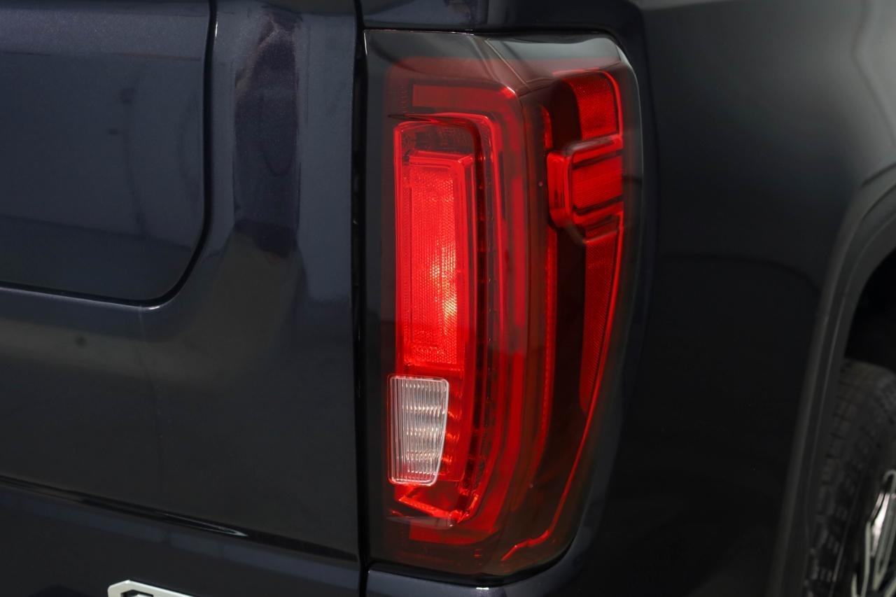 GMC Sierra 1500 4WD Crew Cab 147" AT4 2022