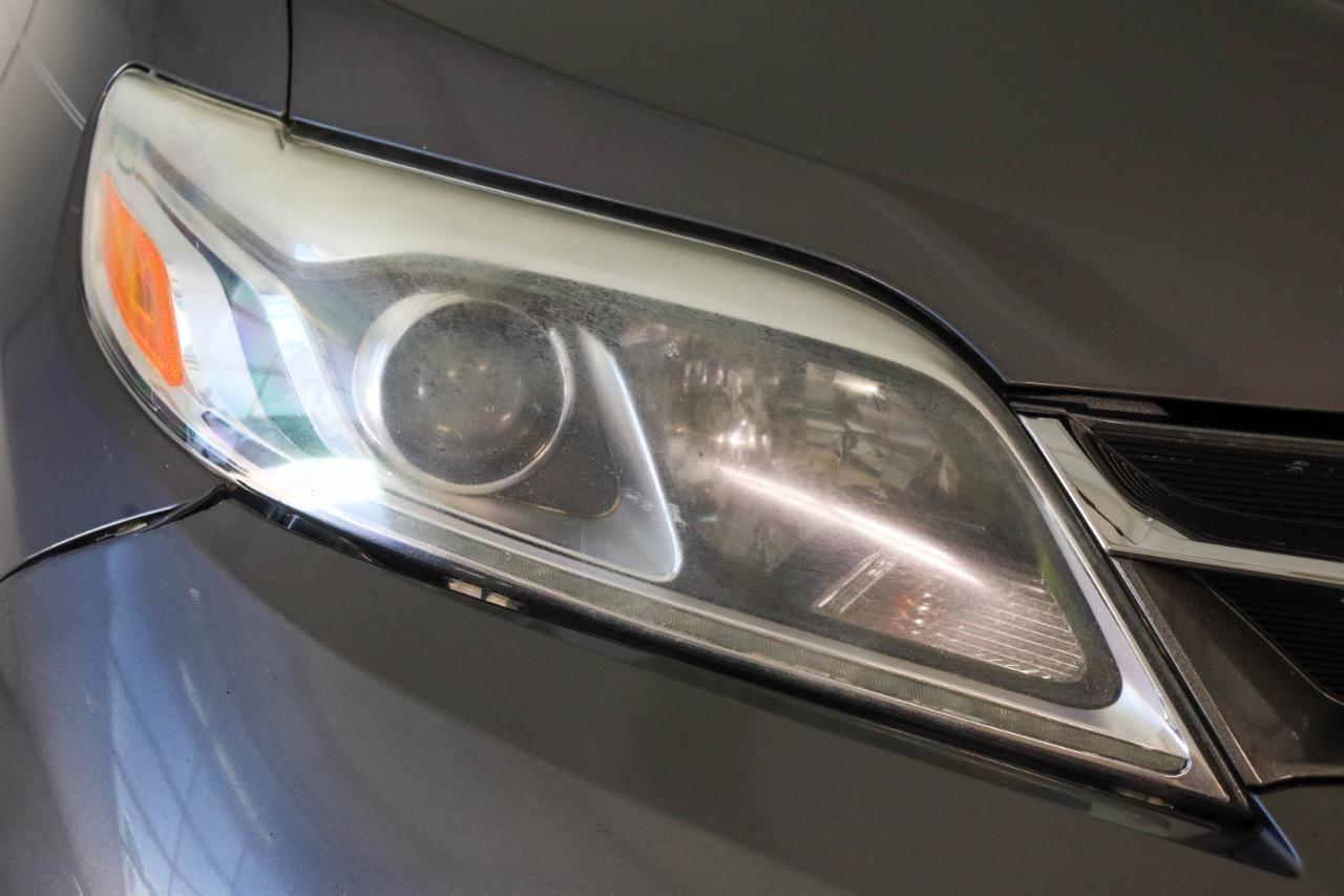 Toyota Sienna XLE Auto Access Seat FWD 7-Passenger (Natl) 2019