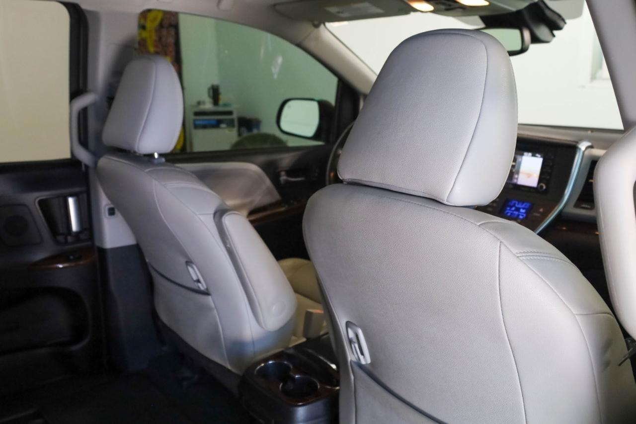 Toyota Sienna XLE Auto Access Seat FWD 7-Passenger (Natl) 2019