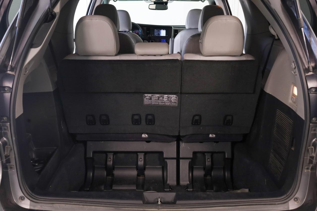 Toyota Sienna XLE Auto Access Seat FWD 7-Passenger (Natl) 2019
