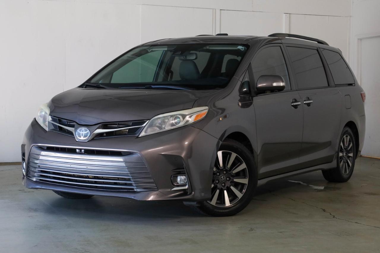 Toyota Sienna XLE Auto Access Seat FWD 7-Passenger (Natl) 2019