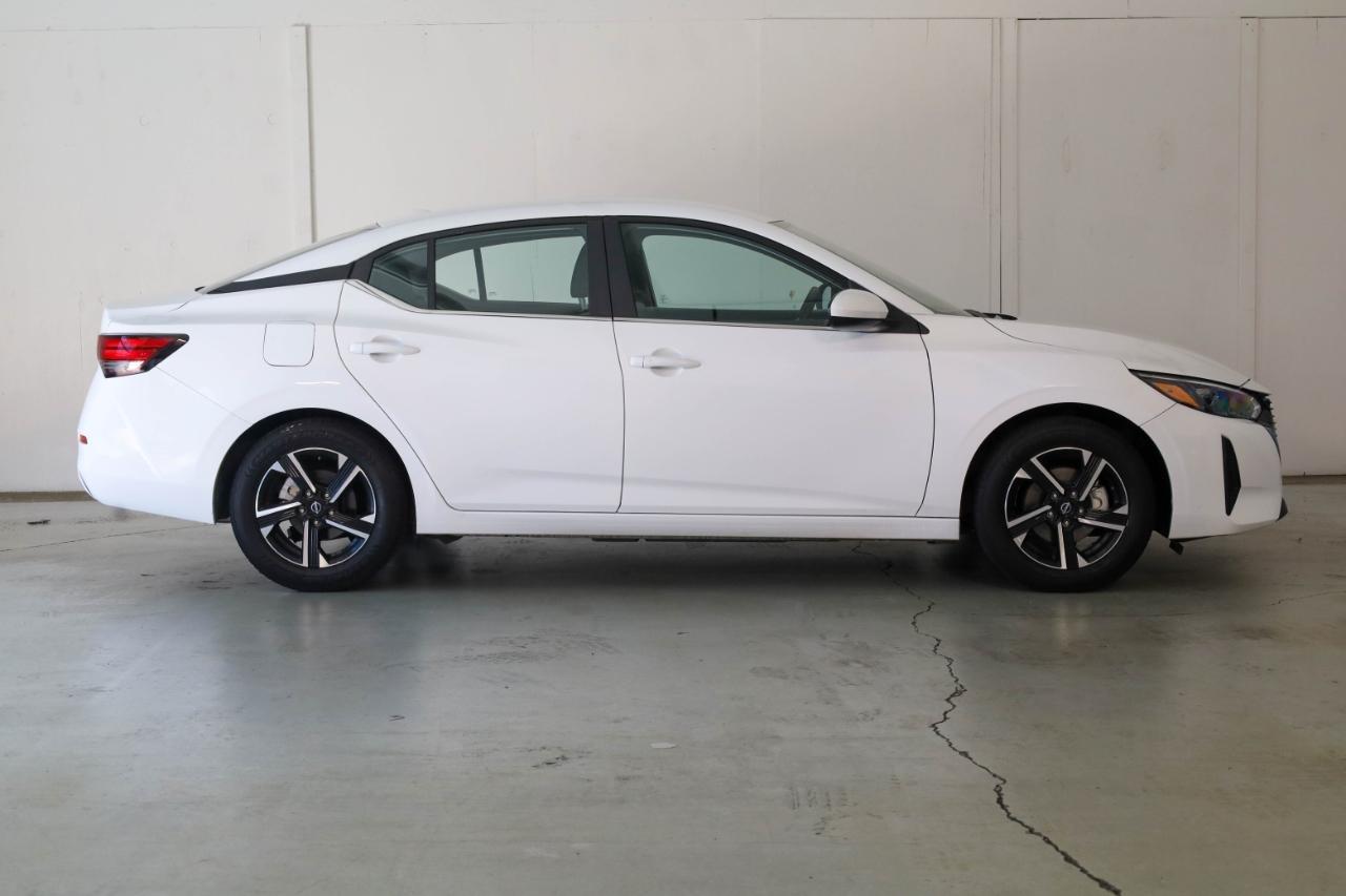 Nissan Sentra SV CVT 2025